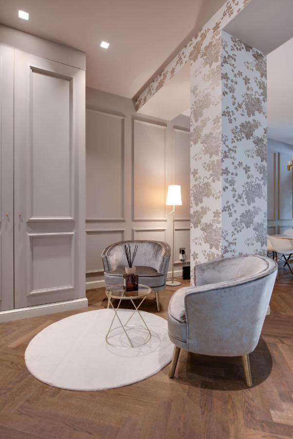 Mercatovecchio Luxury Apartments 우디네 외부 사진