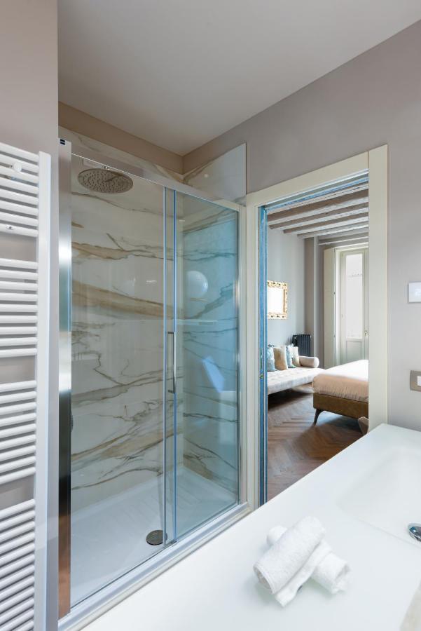 Mercatovecchio Luxury Apartments 우디네 외부 사진